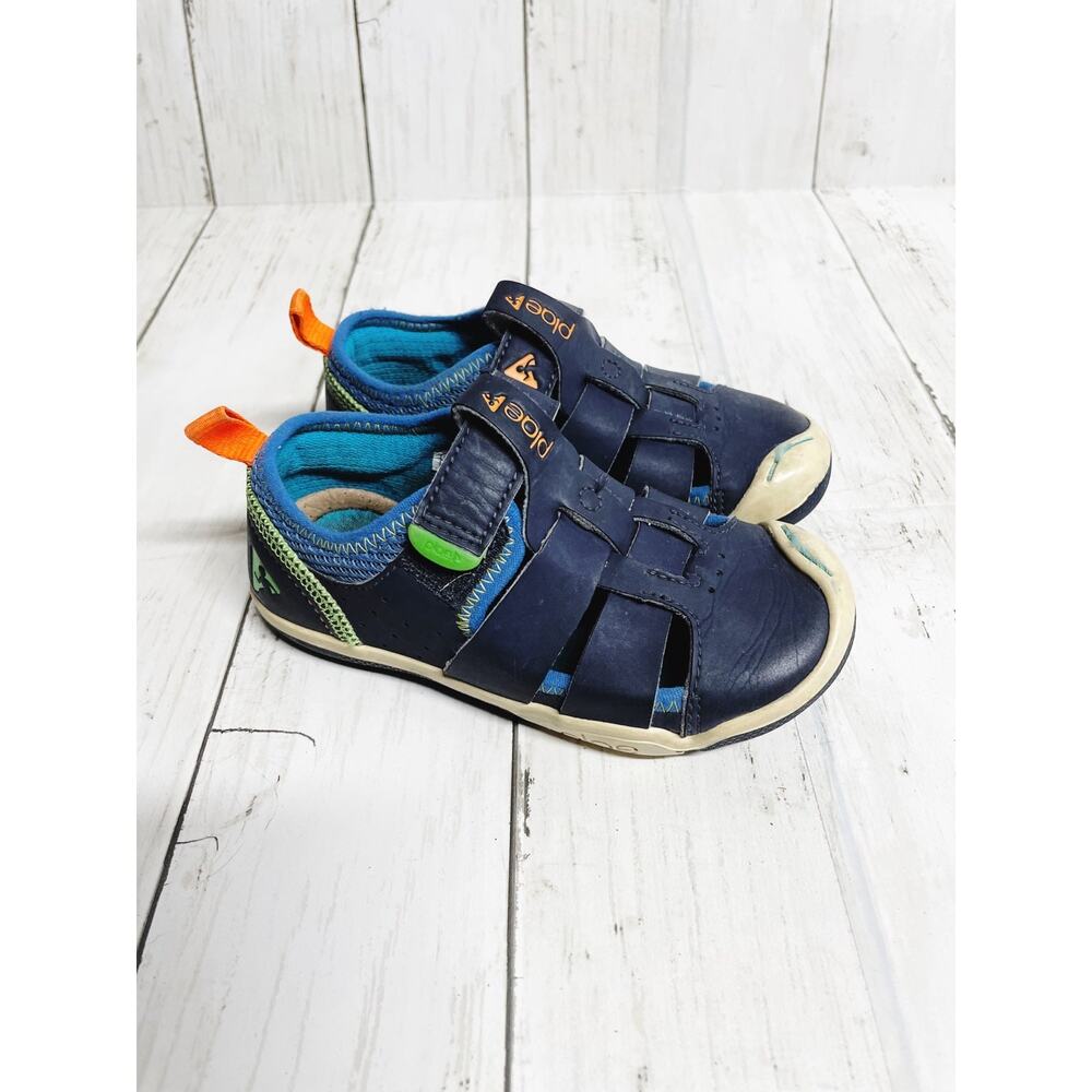 Plae Sam Soft Buc Navy Blue Fisherman Sandals Kid Size 10